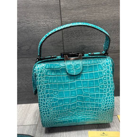 Patricia Nash Leather Croc Embossed Nela NorthSouth Frame Tote green bag A386257 - Picture 6 of 9